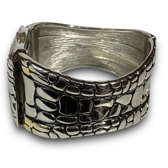 Y2K Vintage Quartz Two Tone Bezel Square Face Bangle Cuff Watch